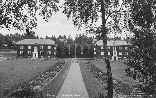 Lanthushllsskolan, 1930-talet
